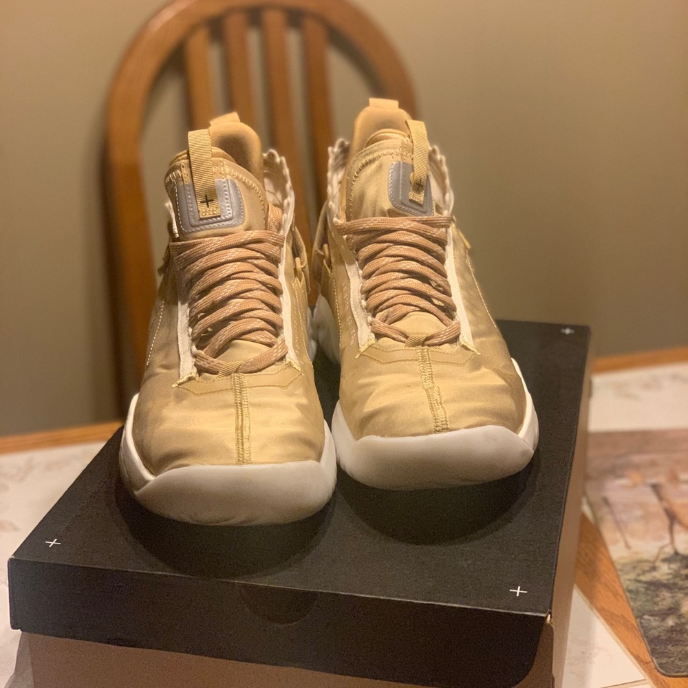 Jordan proto react 720!